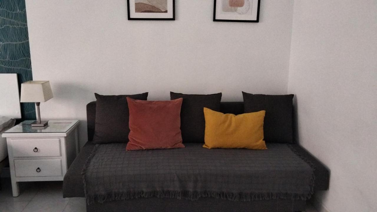 Triana Fenix Appartement Sevilla Buitenkant foto